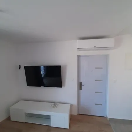 Penthaus N&m * Baška Voda