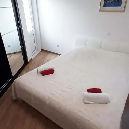 Penthaus N&m * Baška Voda
