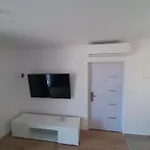 Penthaus N&m * Baska Voda