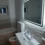 Apartman Penthaus N&m Baska Voda