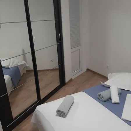 Apartment Penthaus N&m Baska Voda